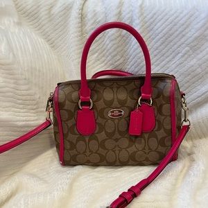 Y2K Authentic Coach Crossbody Hot Pink Purse